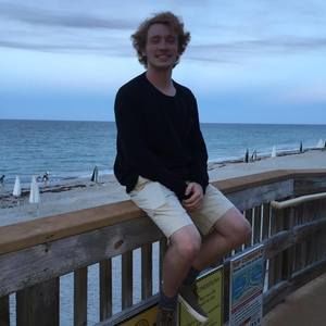 Meet your Posher, Devin